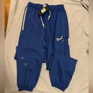 NYT Nike Joggers